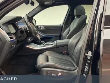 BMW X5 xDrive30d A M-Sport AHK Pano Standhzg HUD