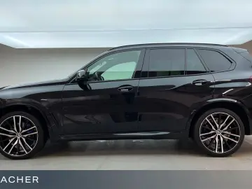BMW X5 xDrive30d A M-Sport AHK Pano Standhzg HUD