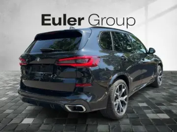 BMW X5 xDrive 30d M-Sport Pano SHZ AHK Laser Leder 3