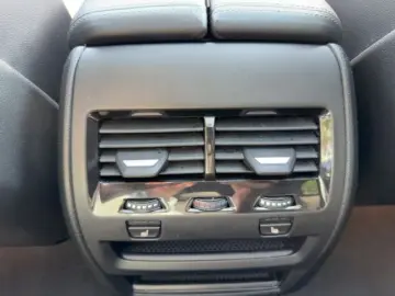 BMW X5 xDrive 30d M-Sport Pano SHZ AHK Laser Leder 3