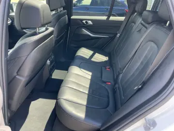 BMW X5 xDrive30d M Sport   AHK   Driv.Assist. Prof.