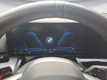 BMW 520iA Limousine M Sportpaket Driving Assistant P