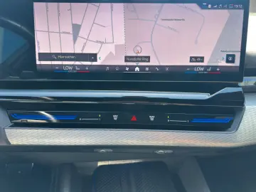 BMW 520 d M Sport LED ACC RFK 19 Zoll LM