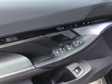 BMW 520d Limo M Sport Navi AdLED Komfortsitze DAP