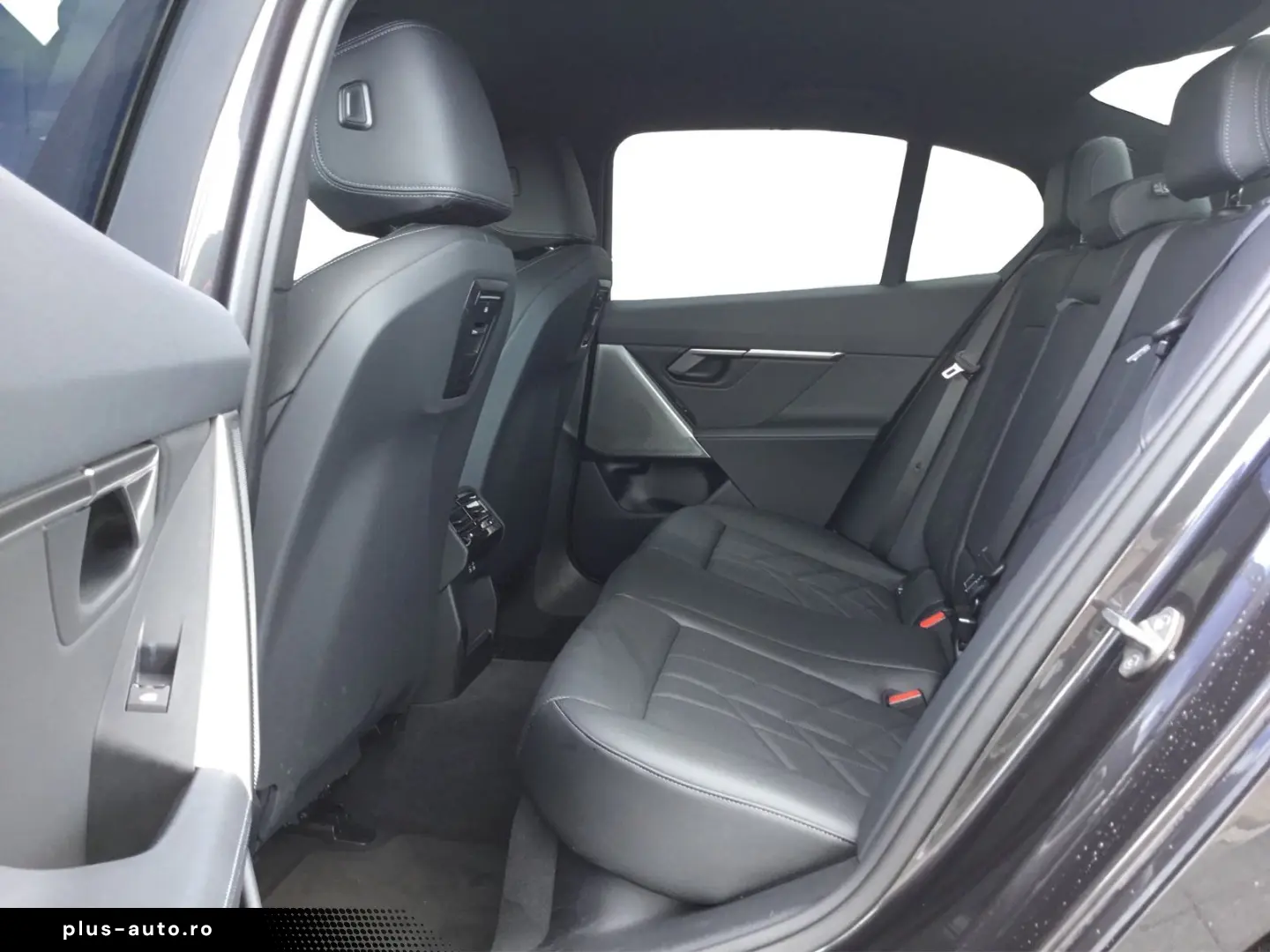 BMW 520d Limo M Sport Navi AdLED Komfortsitze DAP