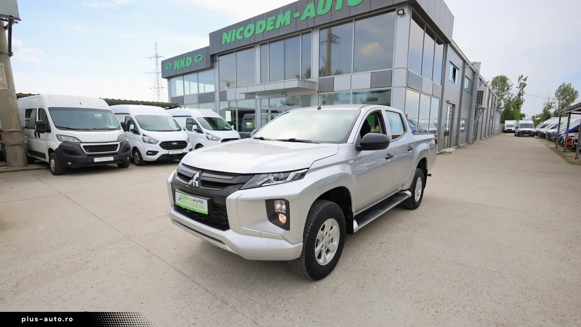 Mitsubishi L200	DoubleCab 4x4 2.2 D 150CP