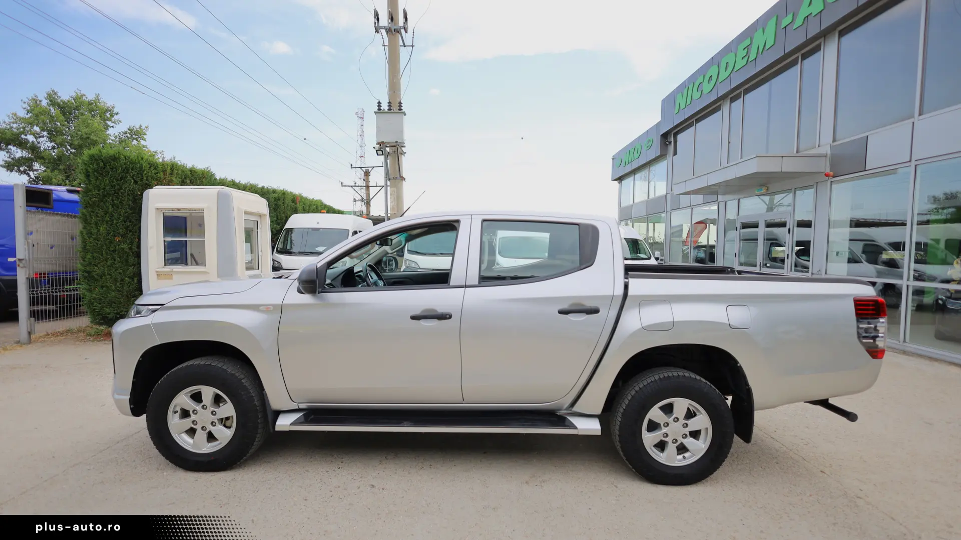 Mitsubishi L200	DoubleCab 4x4 2.2 D 150CP