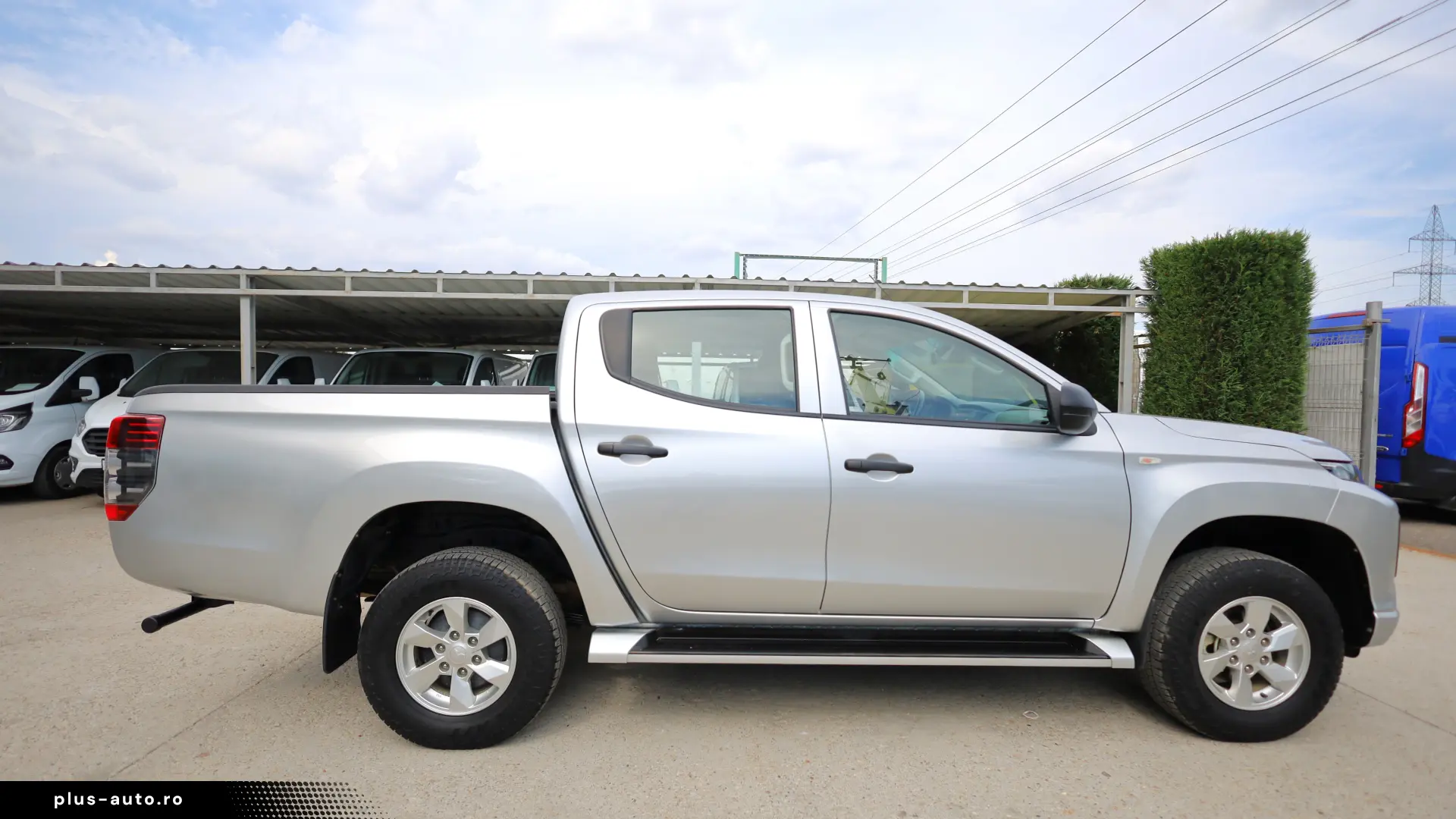 Mitsubishi L200	DoubleCab 4x4 2.2 D 150CP