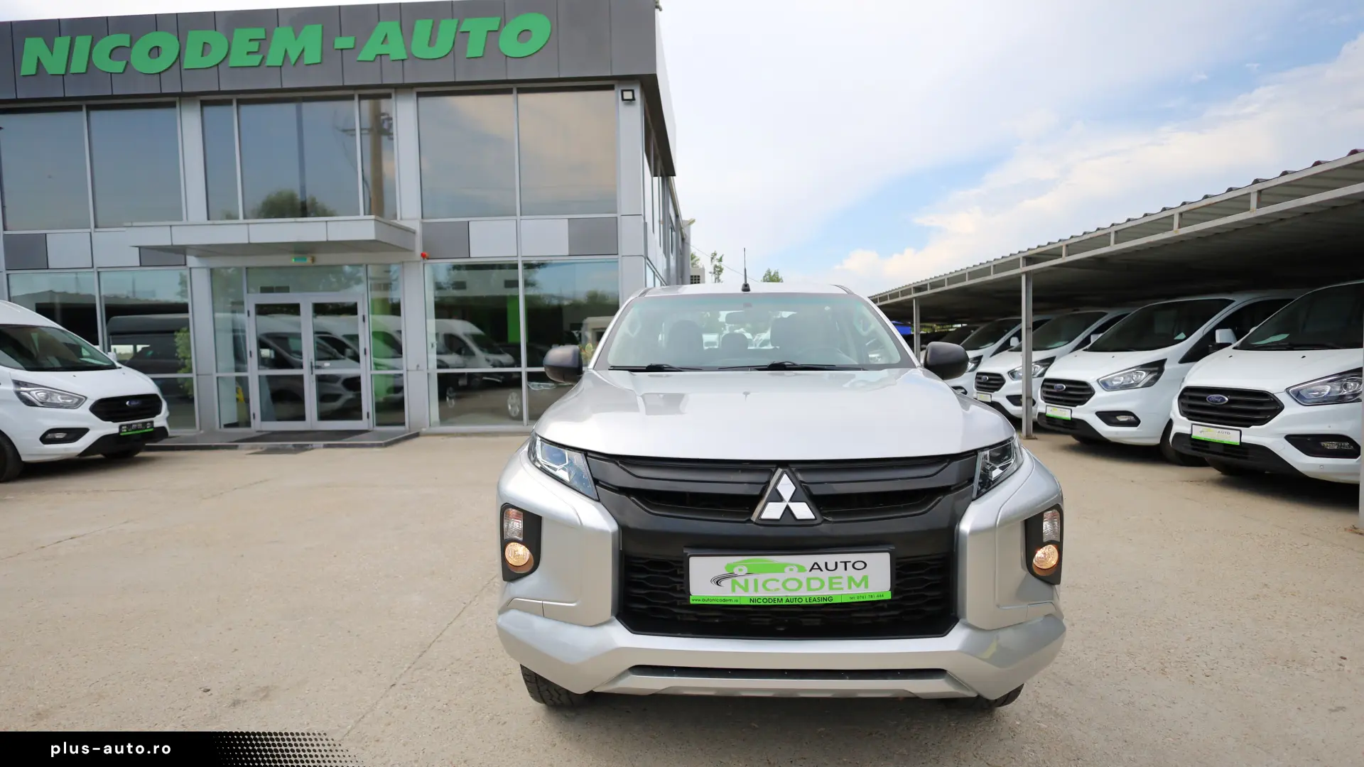 Mitsubishi L200	DoubleCab 4x4 2.2 D 150CP