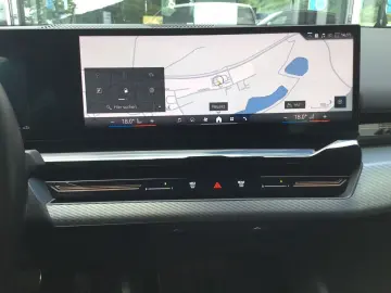 BMW 520d Limo M Sport Navi AdLED Komfortsitze DAP