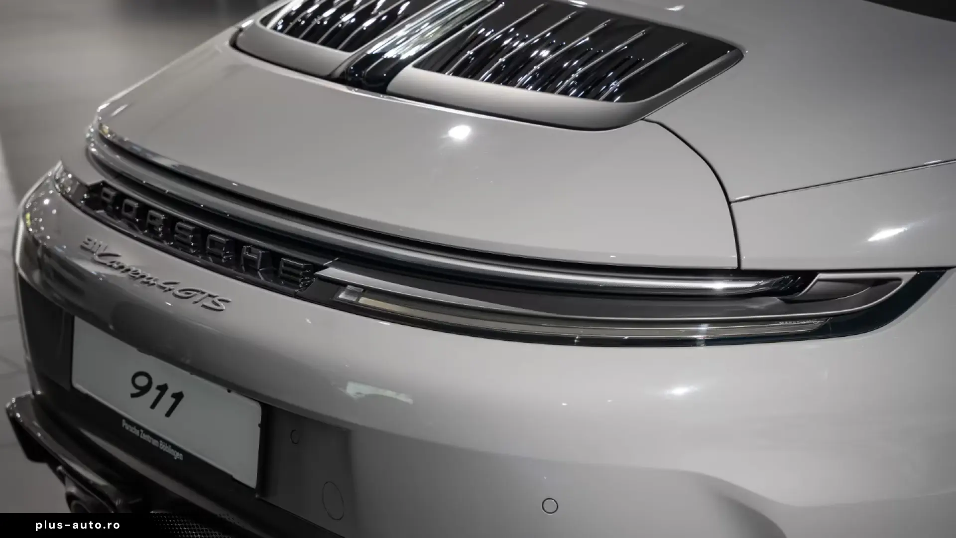 Porsche 992 911 Carrera 4 GTS Cabrio PTS nardo gray Carbo