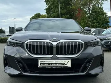 BMW 520d M Sport ACC LED NAVI KOMFORTSITZ PARKINGASS