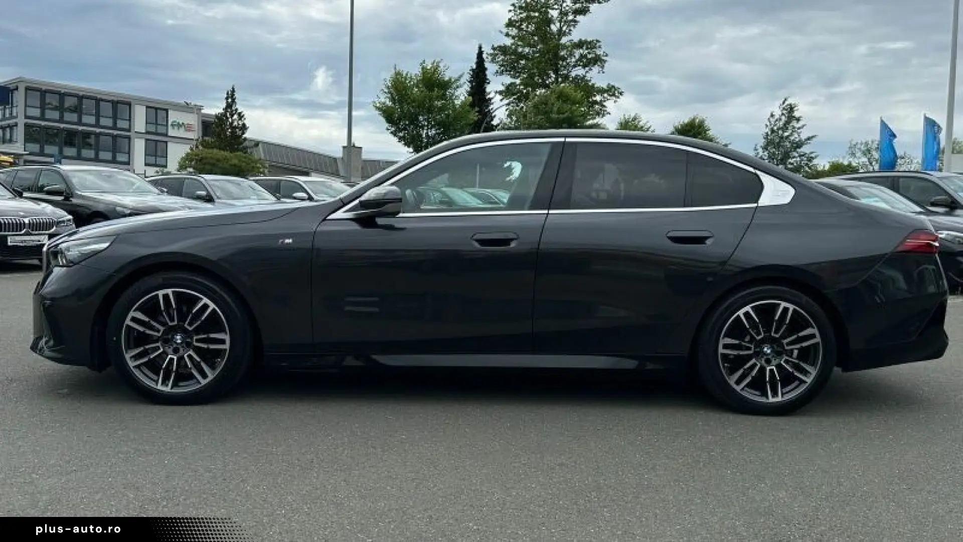 BMW 520d M Sport ACC LED NAVI KOMFORTSITZ PARKINGASS