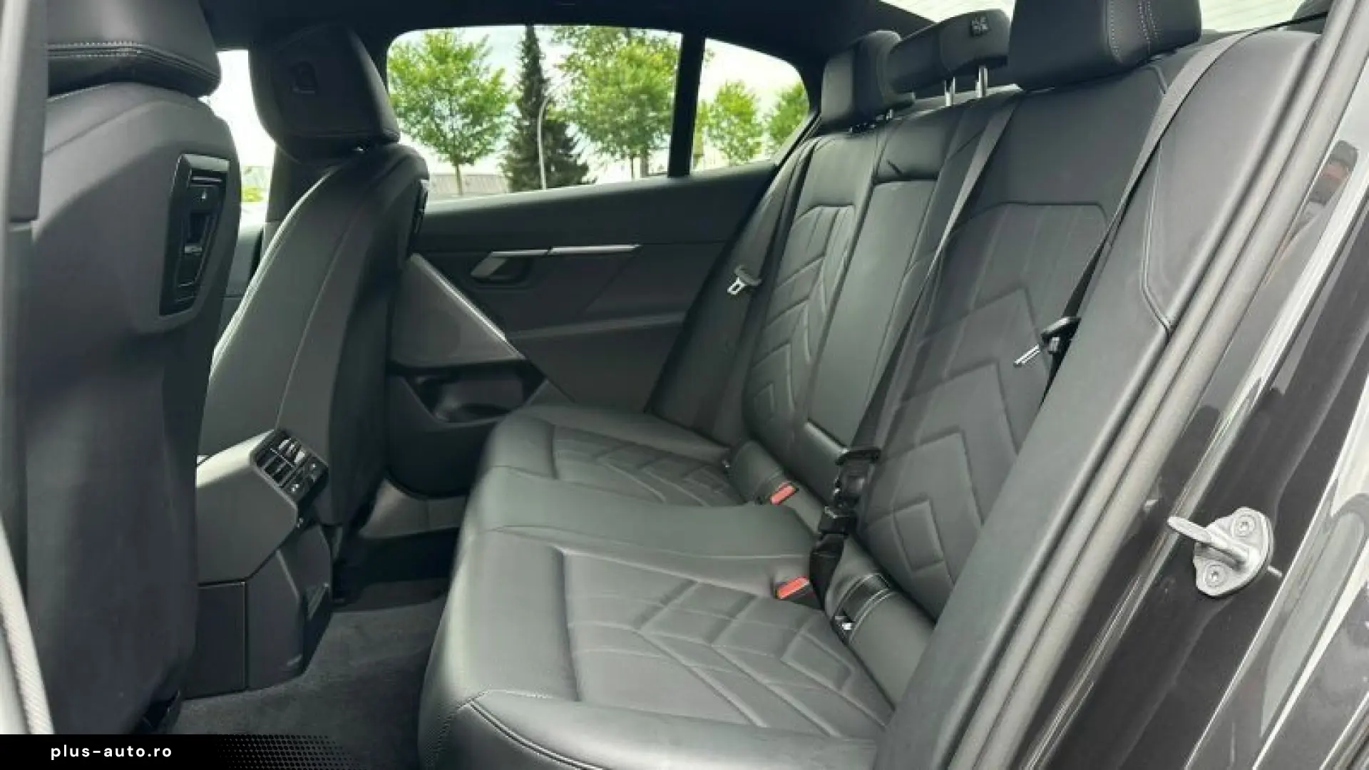 BMW 520d M Sport ACC LED NAVI KOMFORTSITZ PARKINGASS
