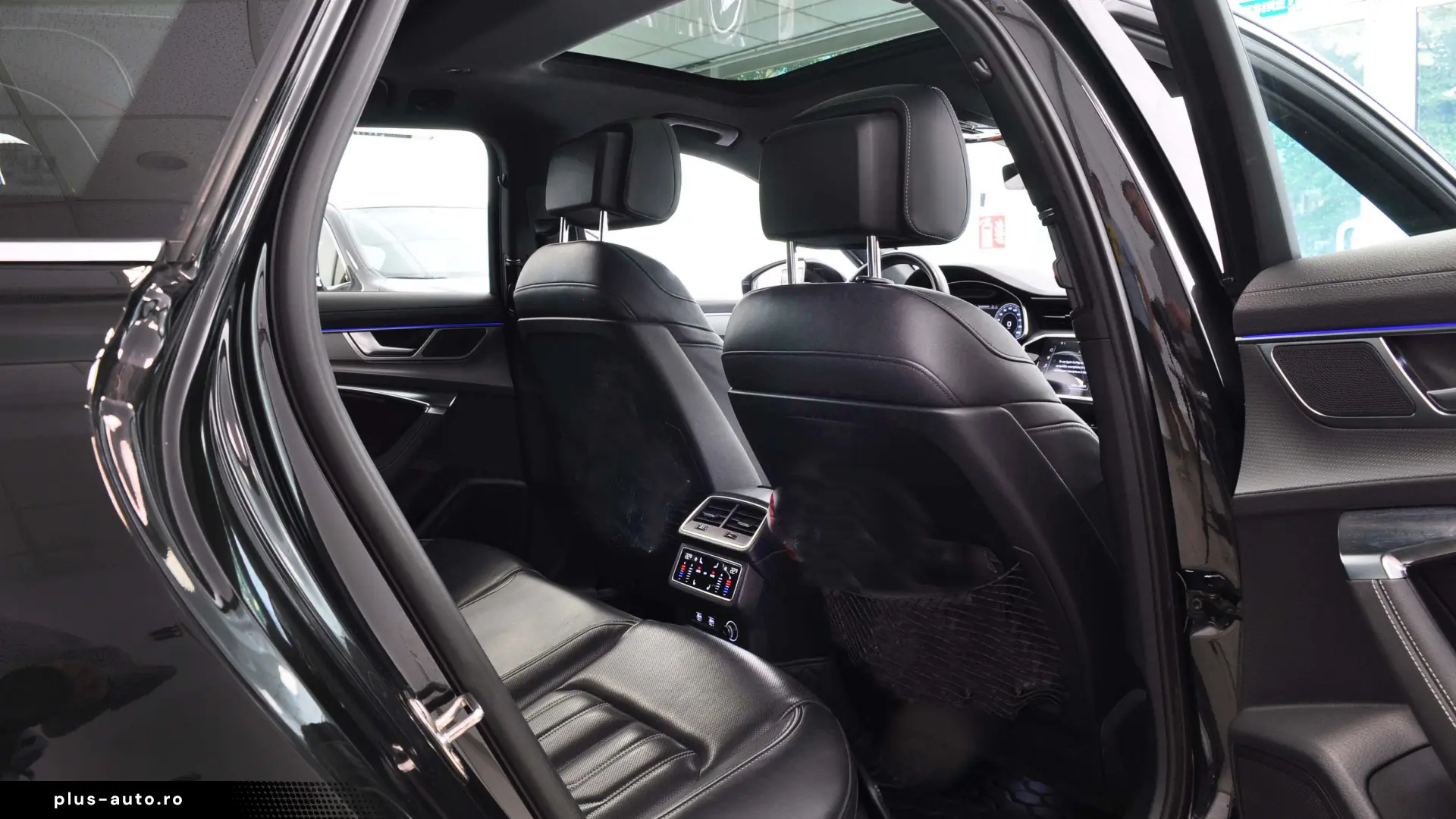 AUDI A6ALLROAD SoftClose HeadUp BangOlufsen ACC BlindSpot