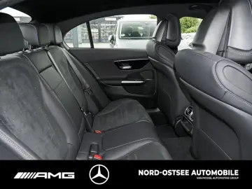 MERCEDES-BENZ C 300 AMG AHK MBUX KLIMA