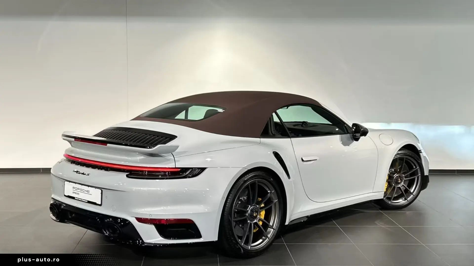 Porsche 992 (911) Turbo S Cabriolet