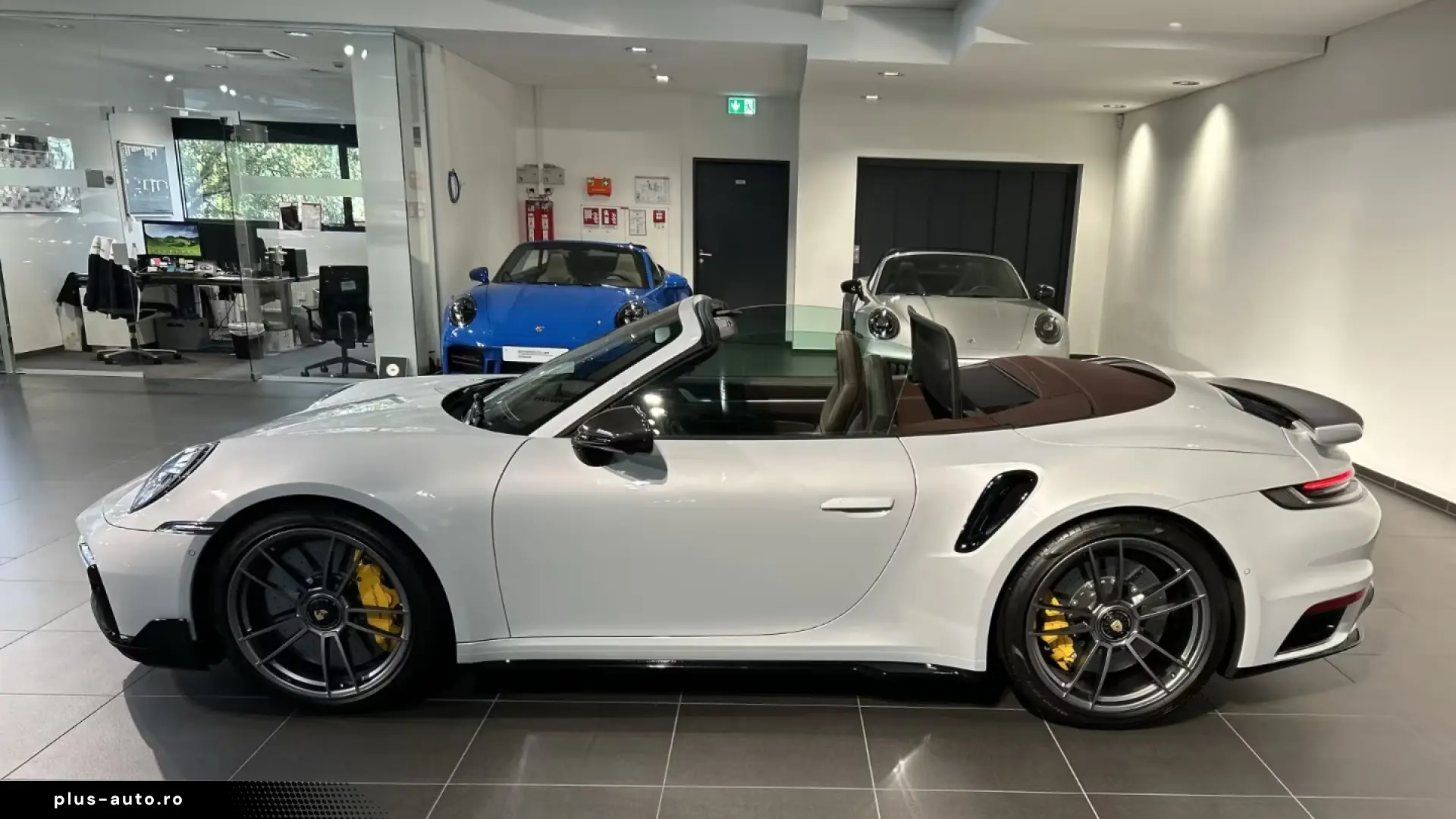 Porsche 992 (911) Turbo S Cabriolet