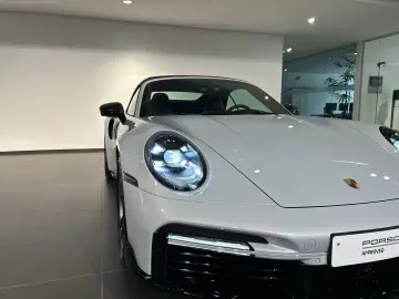 Porsche 992 (911) Turbo S Cabriolet