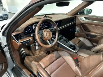 Porsche 992 (911) Turbo S Cabriolet
