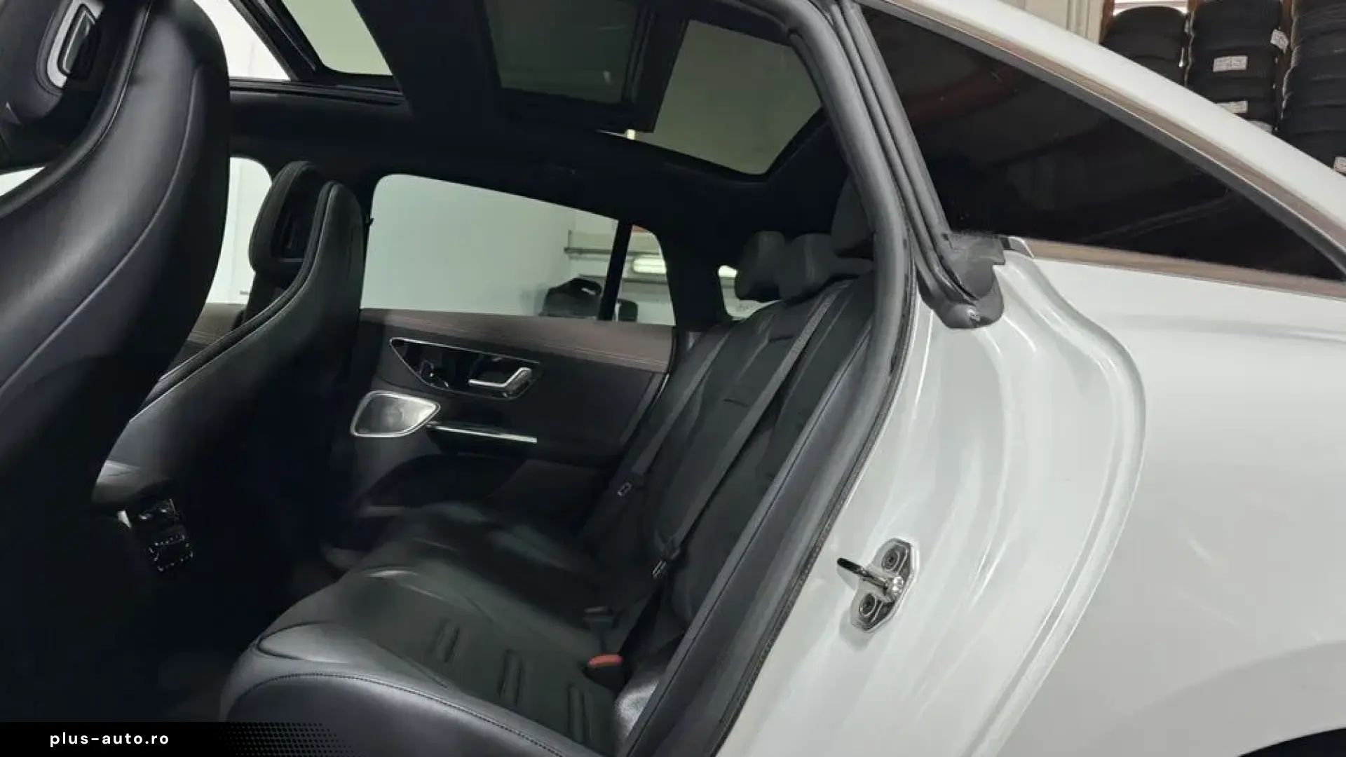 Mercedes-Benz EQE 43 AMG 4MATIC