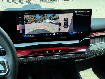 BMW 520d xDrive M-Sport HUD DA  H K ACC 360