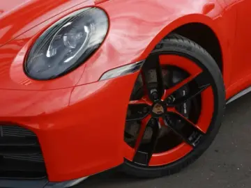 Porsche 992 -2 (911) Carrera