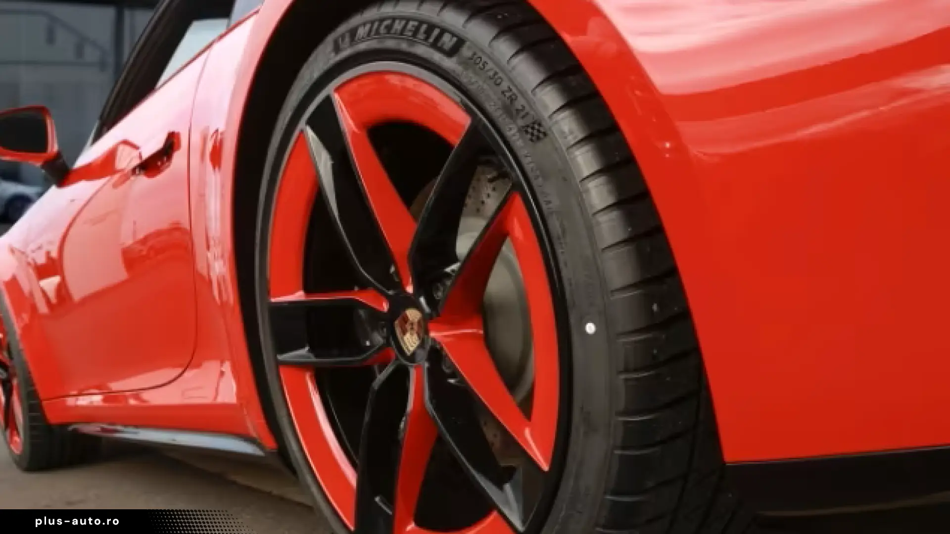 Porsche 992 -2 (911) Carrera