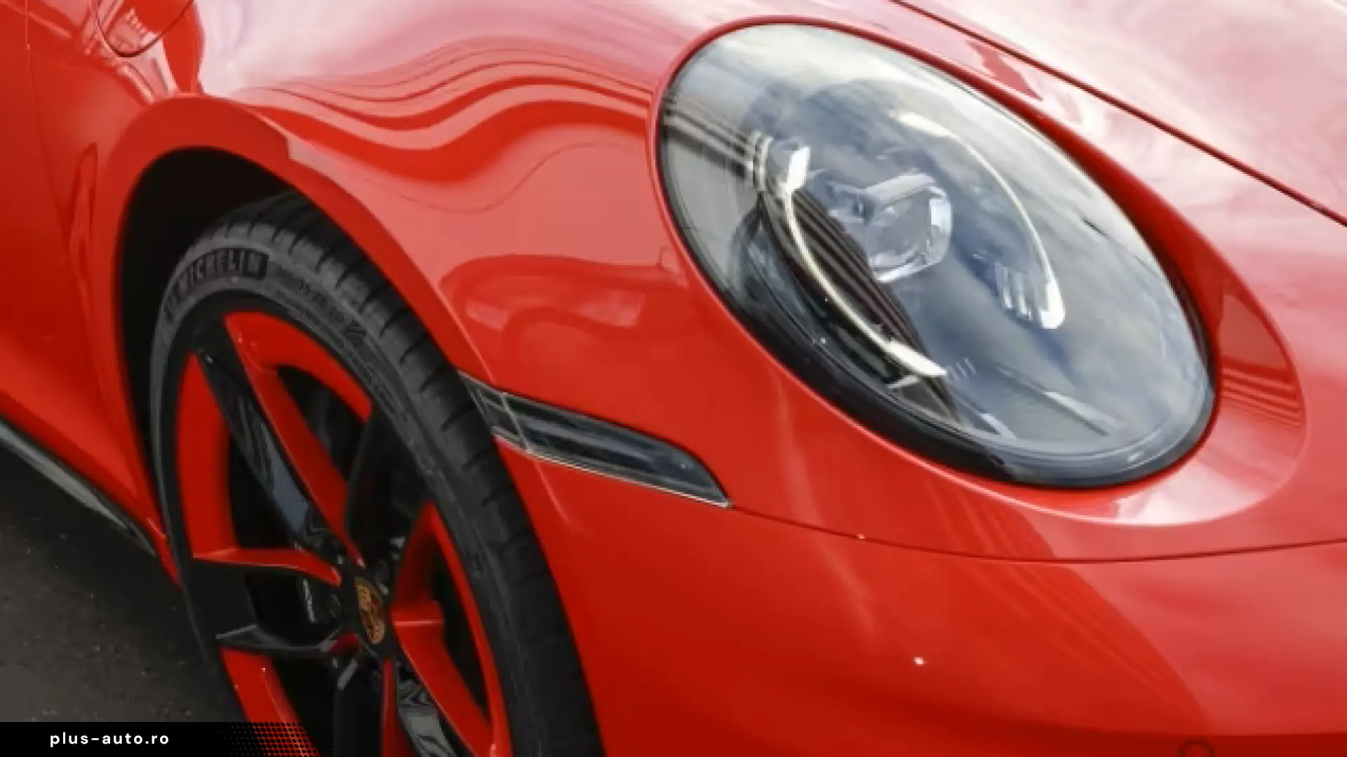 Porsche 992 -2 (911) Carrera