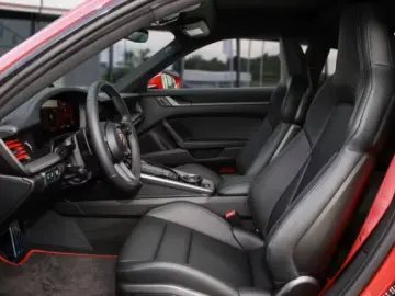 Porsche 992 -2 (911) Carrera