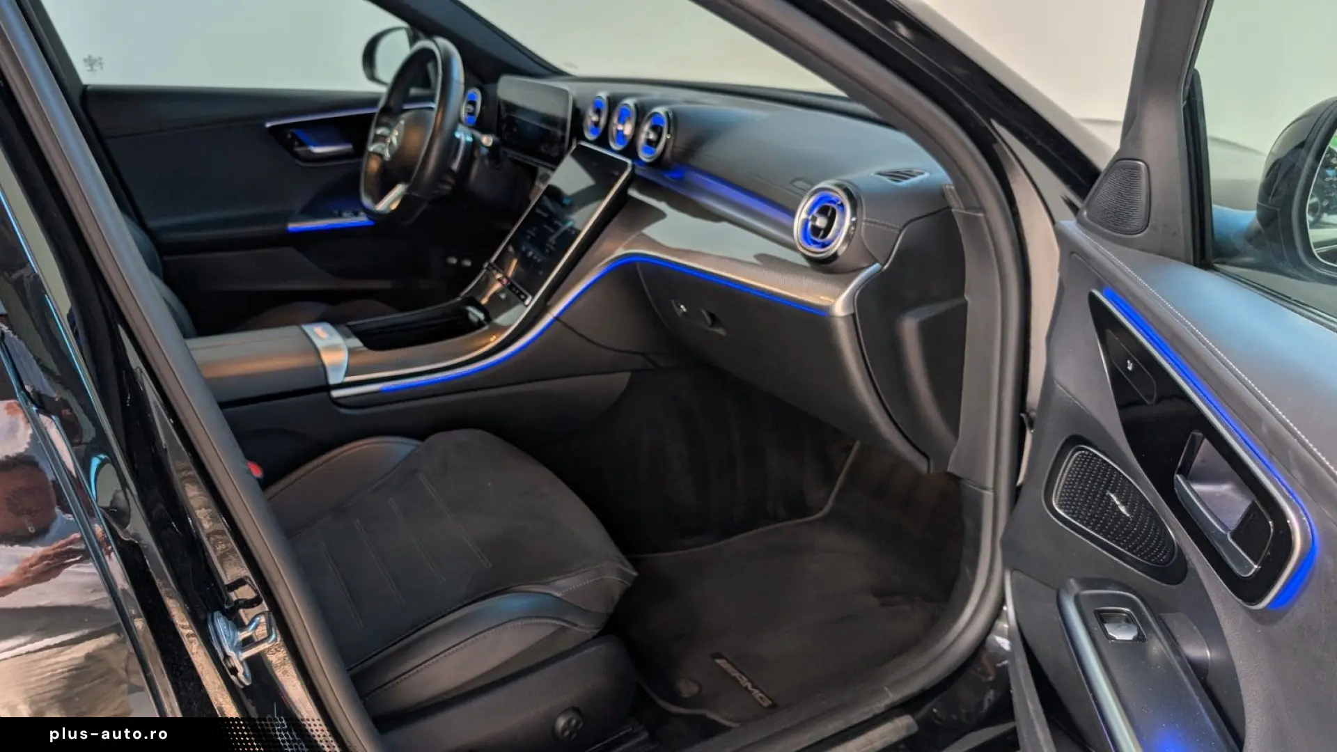 MERCEDES-BENZ C 300 e Limousine AMG-BUSINESS-NIGHT-LANE-360