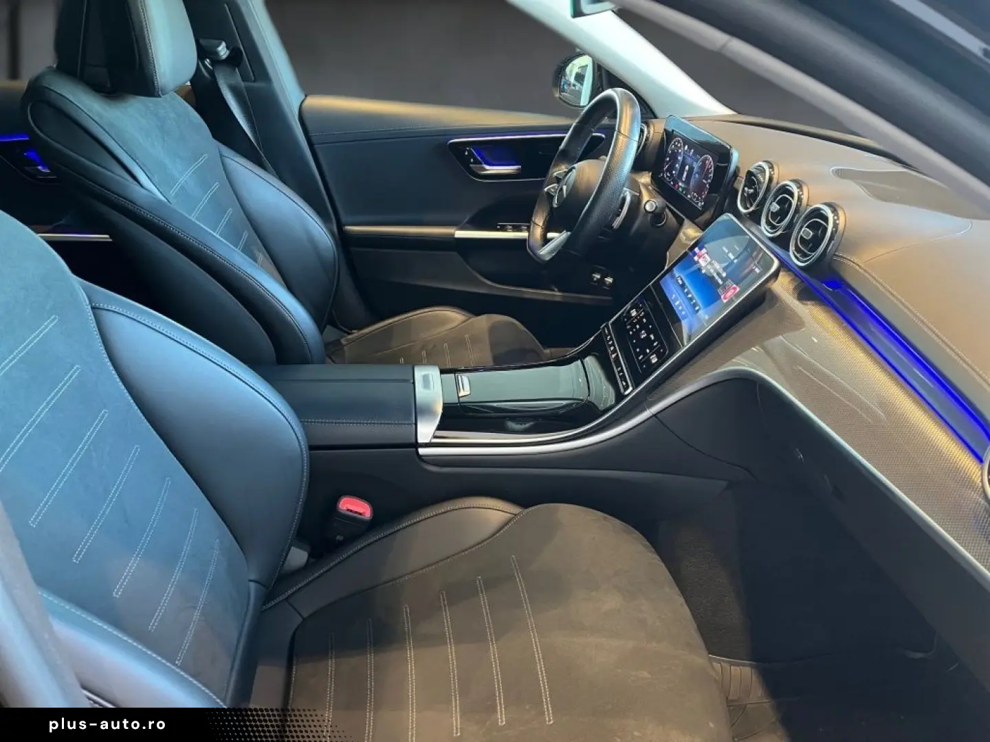 MERCEDES-BENZ C 300 e AMG MBUX Night Ambiente CarPlay KAMERA