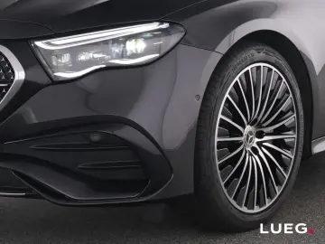 MERCEDES-BENZ E 220 d AMG NavPrem Burm DLIGHT 20&apo…
