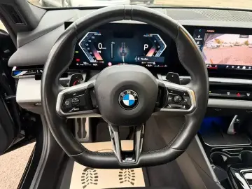 BMW 520 d M Sport Pro Pano  AHK  Leder  Navi