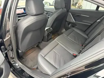BMW 520 d M Sport Pro Pano  AHK  Leder  Navi