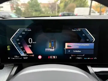 BMW 520 d M Sport Pro Pano  AHK  Leder  Navi