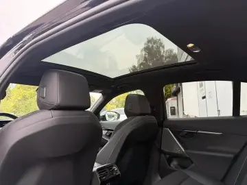 BMW 520 d M Sport Pro Pano  AHK  Leder  Navi
