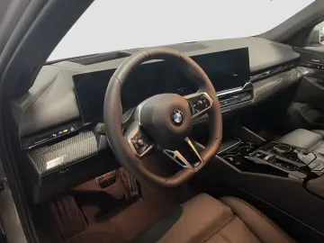 BMW 520d xDrive Limousine M Sport AHK Driv.Assist