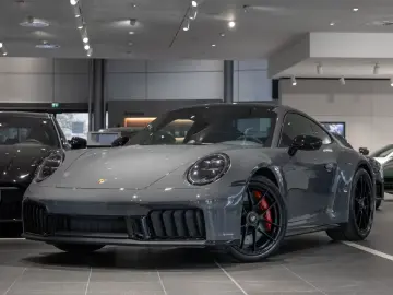 Porsche 992 911 Carrera GTS