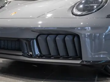 Porsche 992 911 Carrera GTS