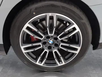 BMW 520d Limousine M Sport Standheizung Harman K