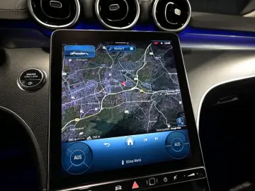 MERCEDES-BENZ C 300 AMG NAVI LED KAMERA