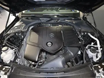 MERCEDES-BENZ C 300 AMG NAVI LED KAMERA