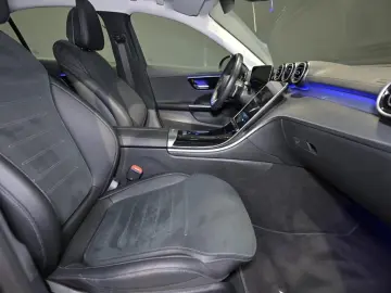 MERCEDES-BENZ C 300 AMG NAVI LED KAMERA