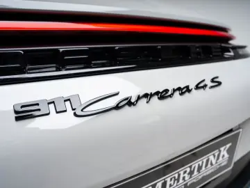Porsche 992 3.0 Carrera 4S Chalk l Bi-Color l SportDesi