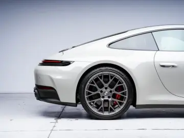 Porsche 992 3.0 Carrera 4S Chalk l Bi-Color l SportDesi