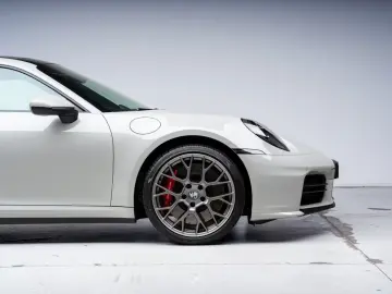 Porsche 992 3.0 Carrera 4S Chalk l Bi-Color l SportDesi