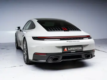Porsche 992 3.0 Carrera 4S Chalk l Bi-Color l SportDesi
