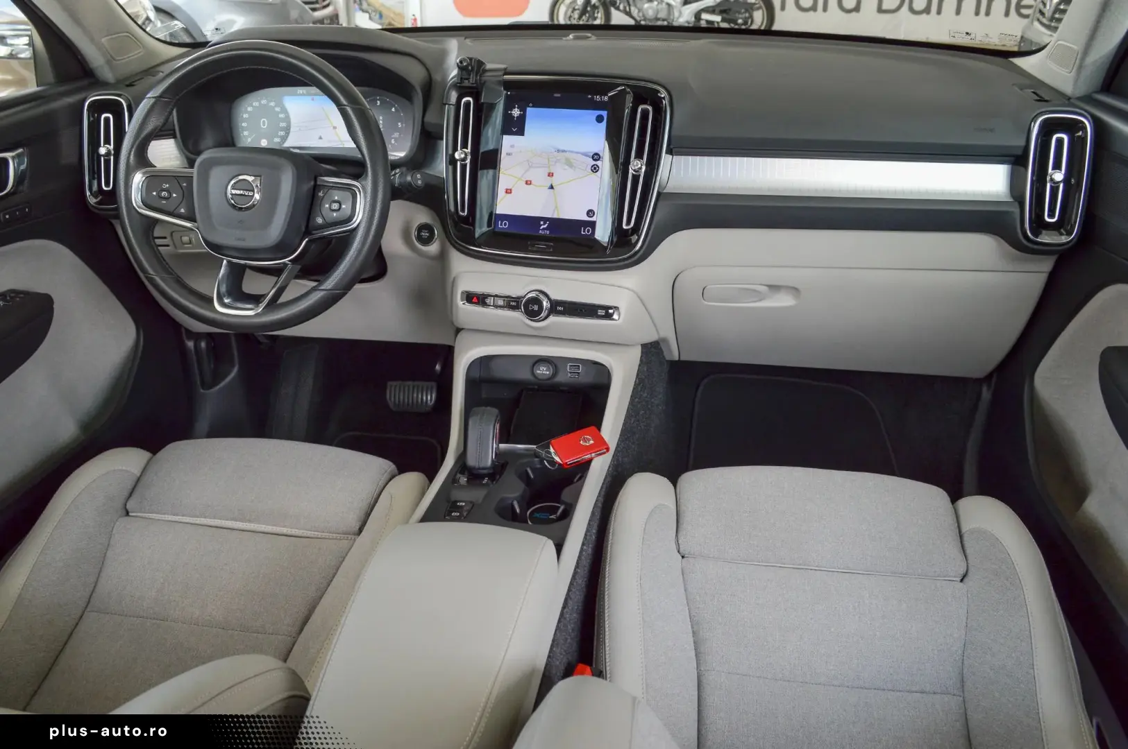 Volvo Xc-40