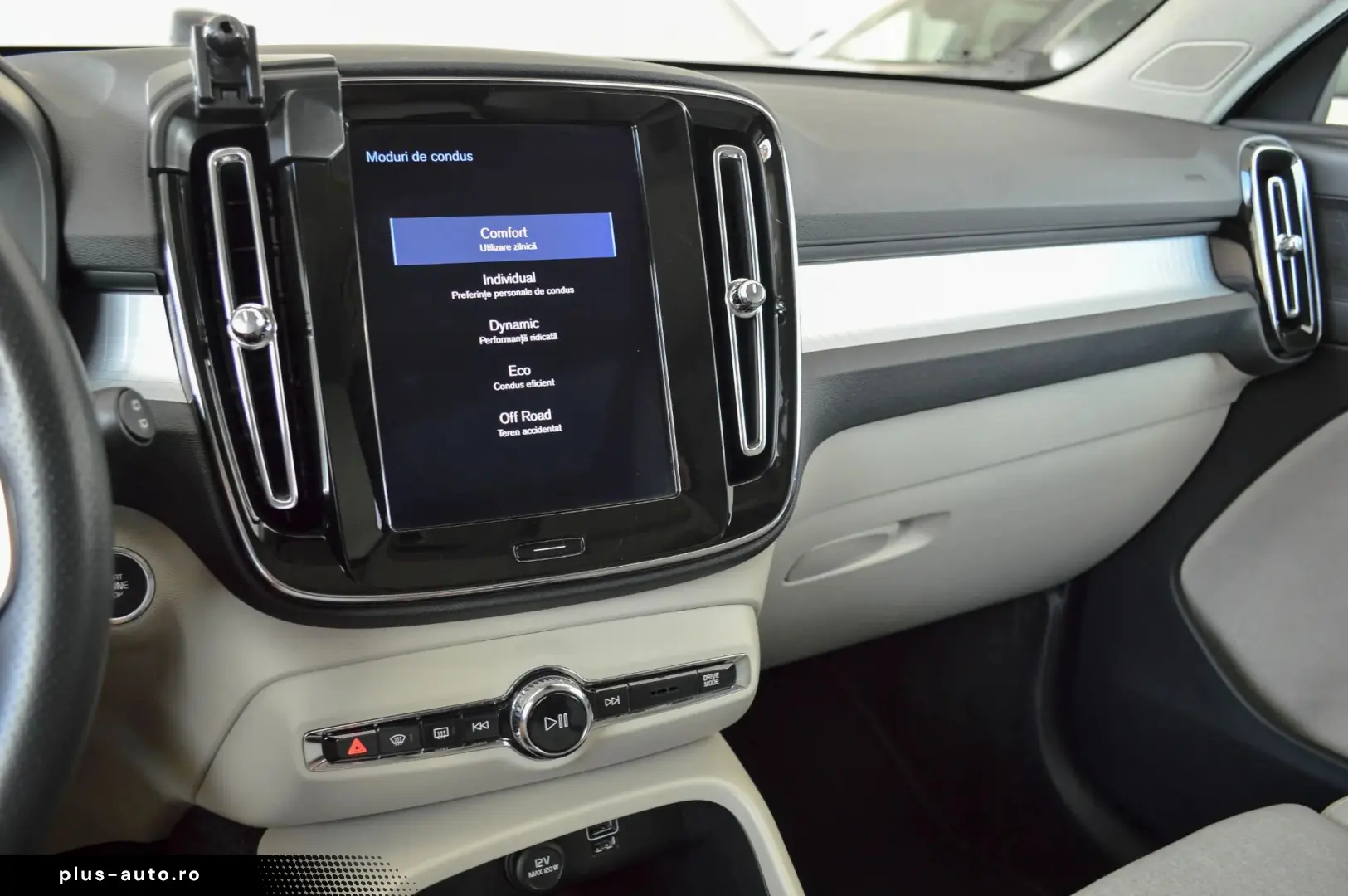 Volvo Xc-40